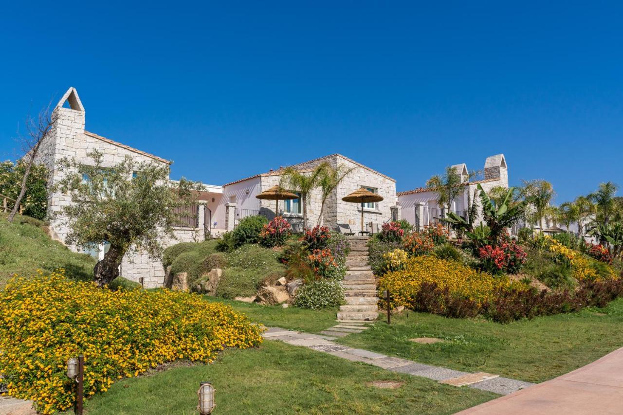 Cala Sinzias Resort Castiadas Buitenkant foto